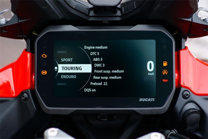 Ducati Multistrada V4 S thế hệ mới có radar, giá 899 triệu đồng  - Ảnh 14.