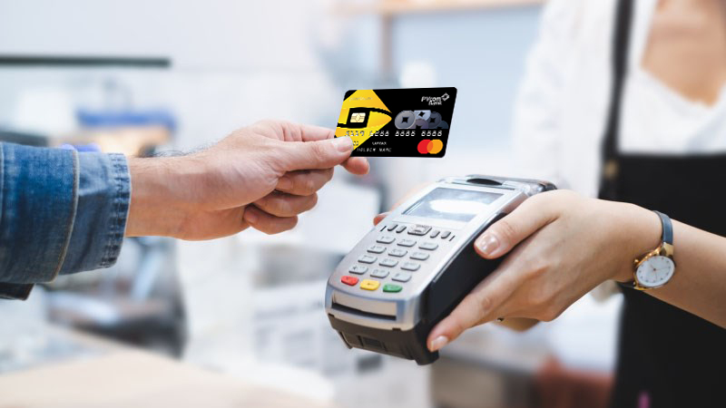 Thẻ tín dụng hoàn tiền – “bảo bối” chi tiêu tiết kiệm thời dịch - Ảnh 1.