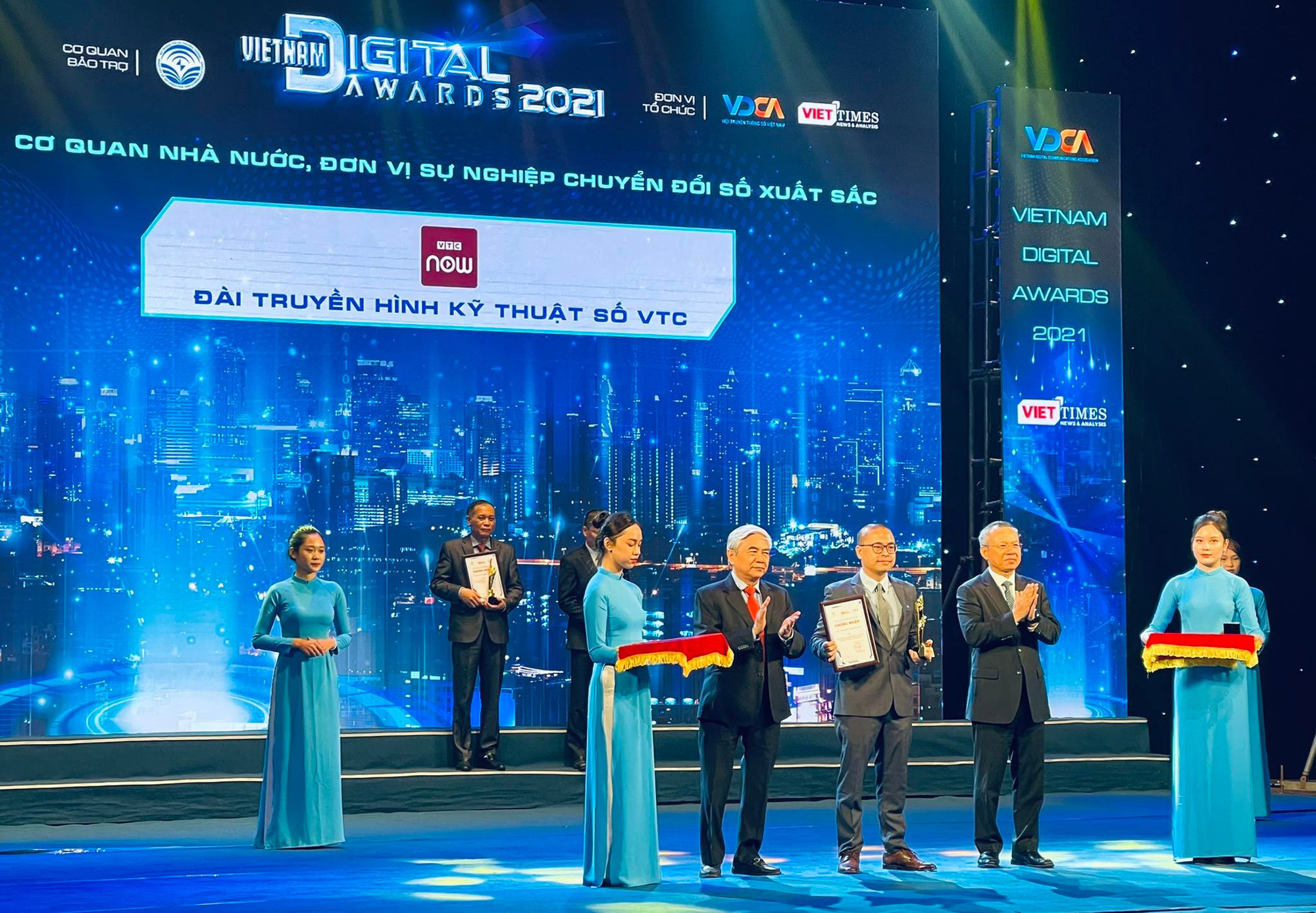 Vinh danh Đài VTC và hơn 50 đơn vị nhận giải thưởng “Chuyển đổi số Việt Nam năm 2021&quot; - Ảnh 2.