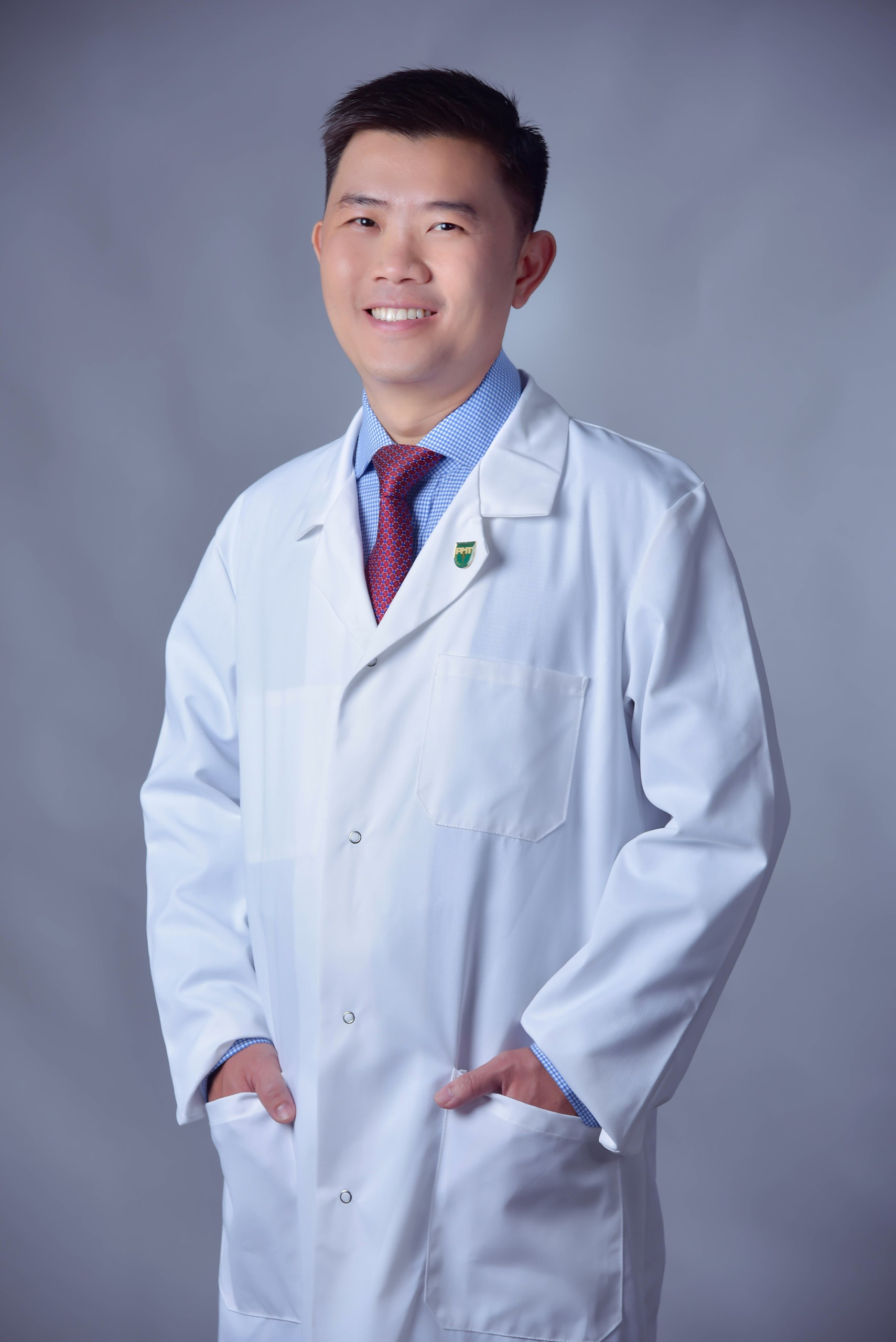 PGS.TS y khoa trẻ nhất Việt Nam ứng cử ĐBQH với đau đáu nỗi lo chăm sóc sức khỏe người dân - Ảnh 1.