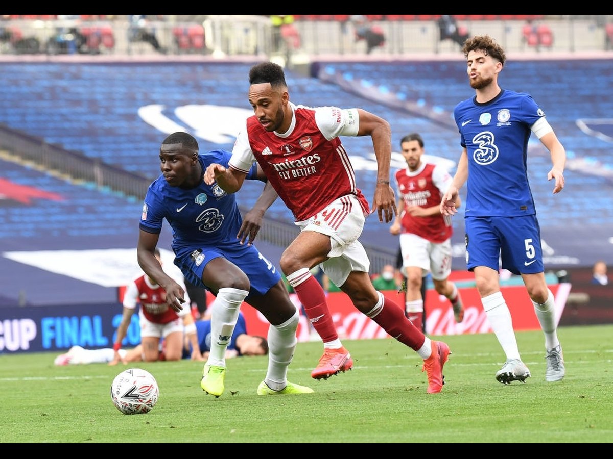 Soi kèo, tỷ lệ cược Chelsea vs Arsenal: Chủ lấn khách? - Ảnh 1.