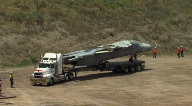 &quot;Mãnh thú ném bom&quot; F-111 Mỹ bị chôn vùi gây sốc ở Australia - Ảnh 2.