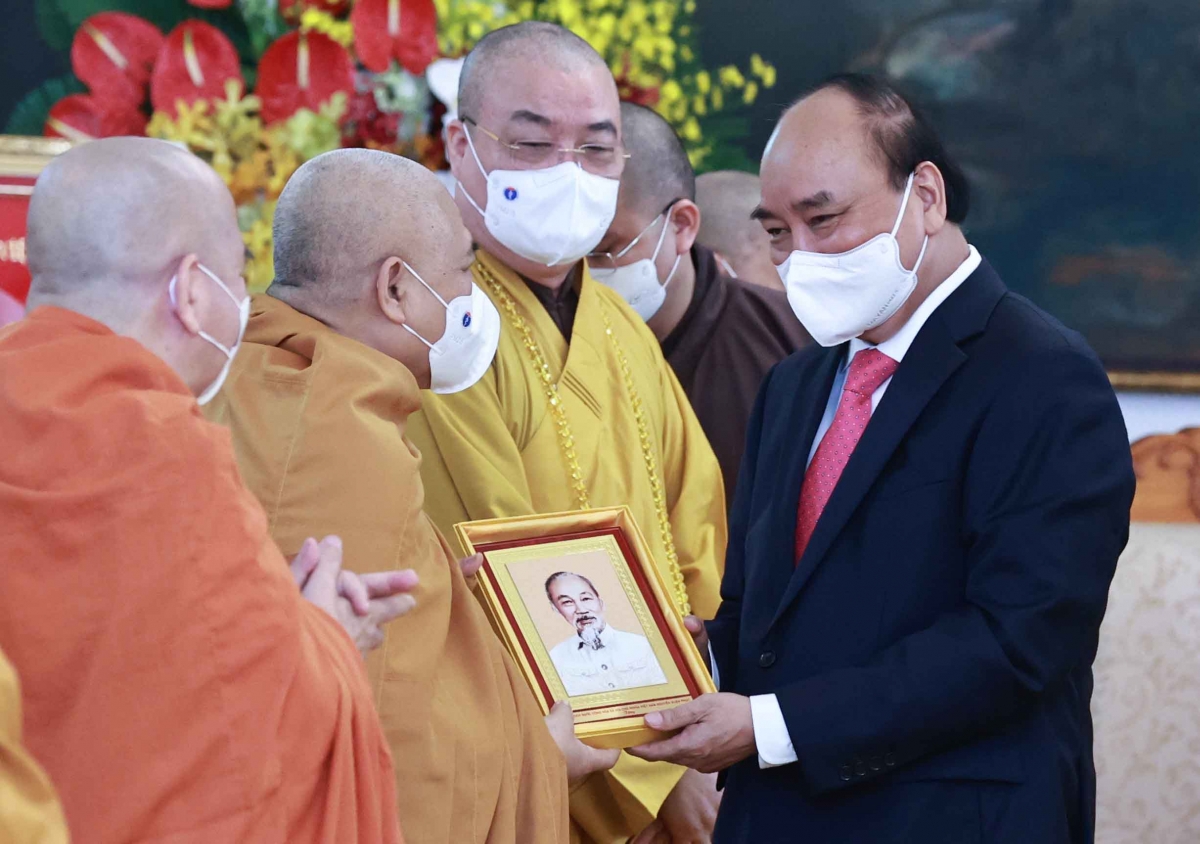 Chủ tịch nước: Phật giáo luôn có vai trò quan trọng trong việc “Hộ quốc, an dân” - Ảnh 3.