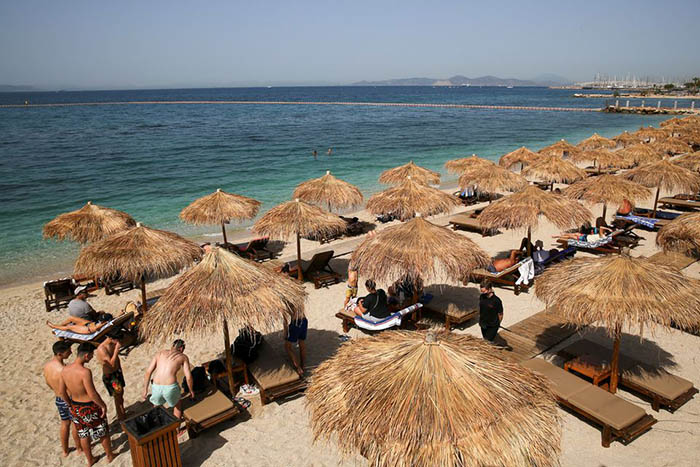Hy Lạp mở cửa trở lại những thiên đường bãi biển với du lịch quốc tế - Ảnh 2.