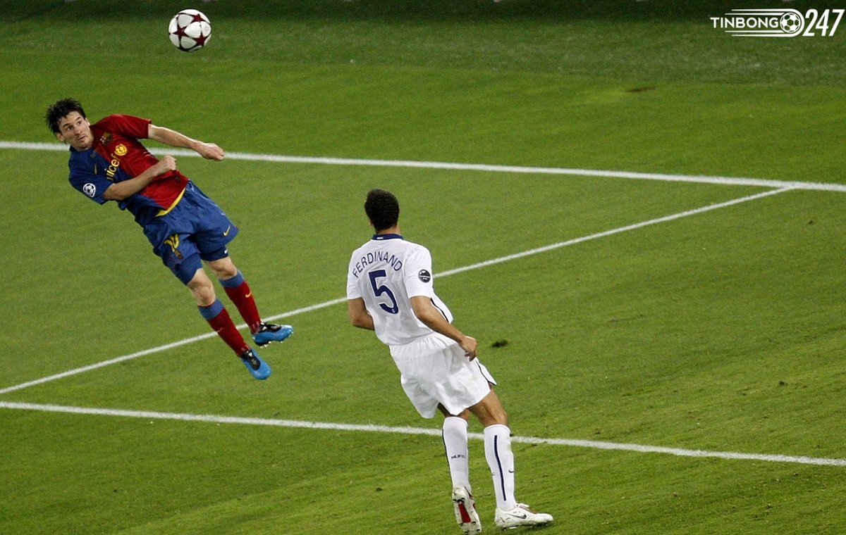 5 siêu hậu vệ từng đối đầu Messi: Người cầu nguyện, kẻ bỏ cuộc - Ảnh 2.