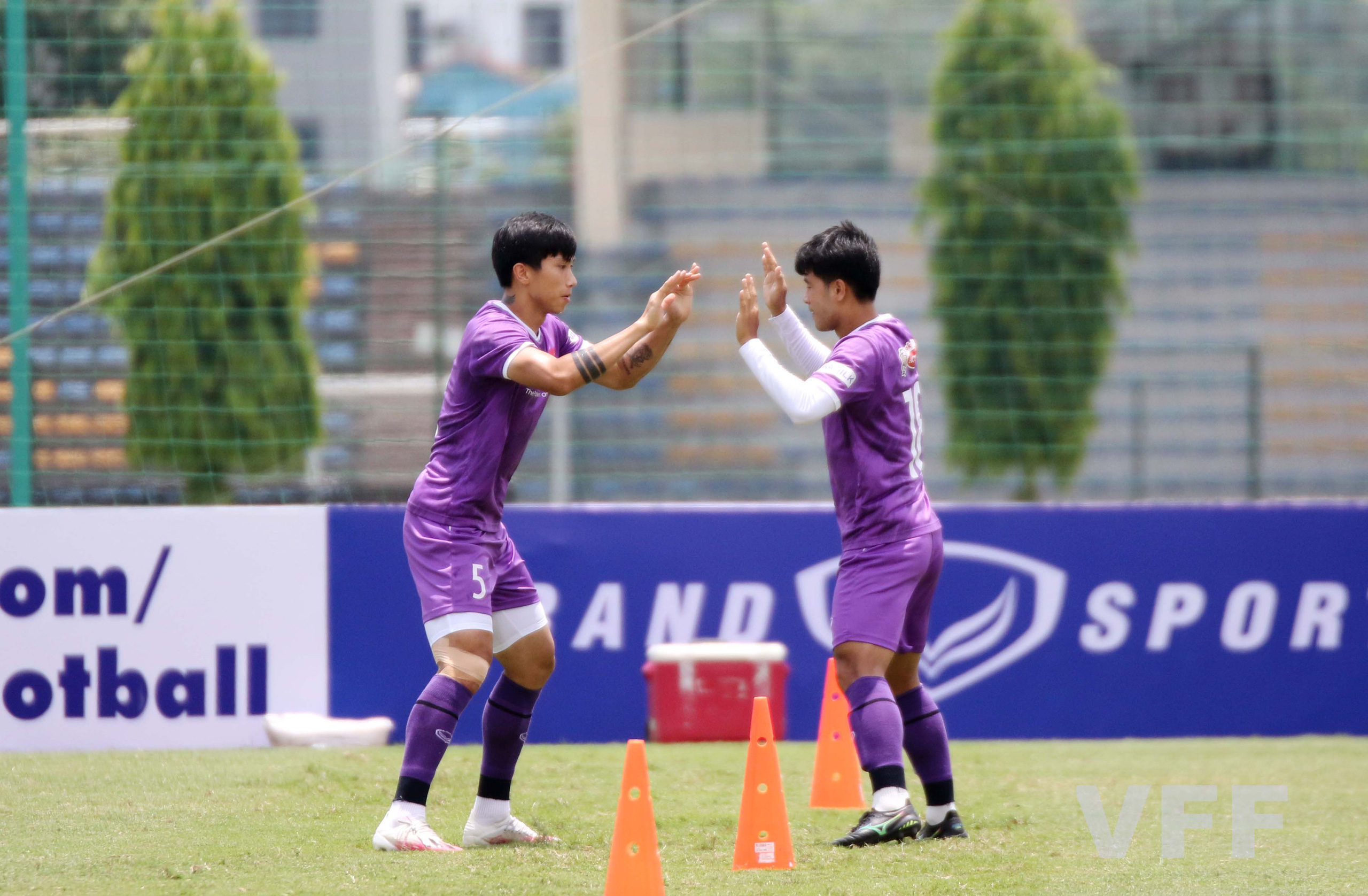 Thầy Park đón tin vui từ Đoàn Văn Hậu - Ảnh 6.