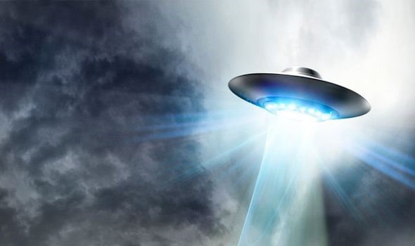 UFO mang lại mối đe dọa đối với an ninh toàn hành tinh - Ảnh 1.