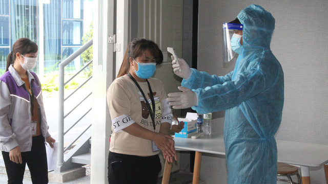 Bộ Y tế họp khẩn giữa đêm hỗ trợ dập dịch Covid-19 ở Bắc Giang - Ảnh 3.