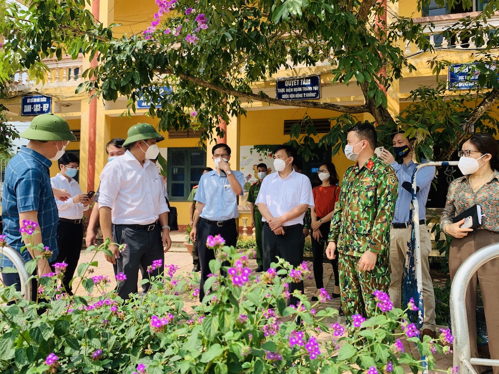 Thành lập thêm 3 bệnh viện dã chiến điều trị bệnh nhân Covid-19 ở Bắc Giang - Ảnh 2.