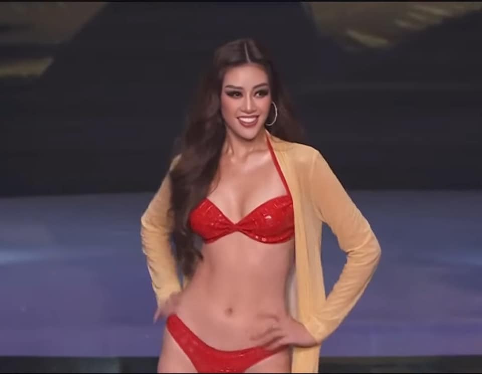 Chung kết Miss Universe: Khánh Vân lọt Top 21, trình diễn bikini - Ảnh 1.