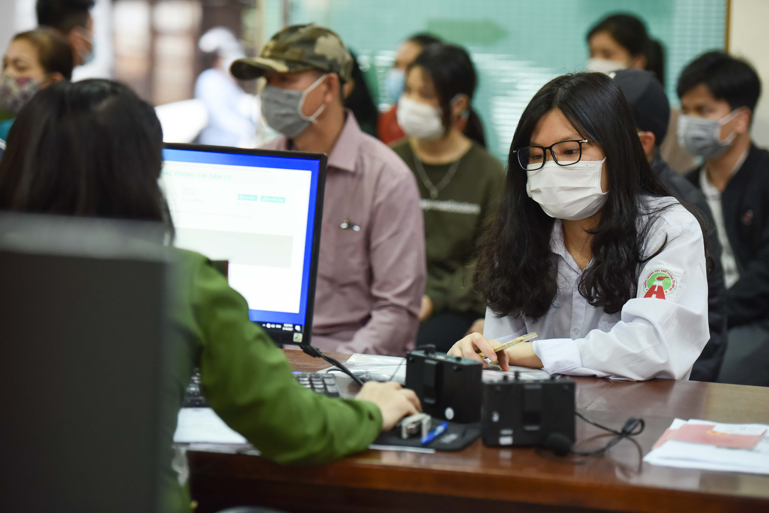 Công an TP Hải Dương: Bí quyết chạm đích thần tốc trong chiến dịch cấp CCCD gắn chíp điện tử  - Ảnh 2.