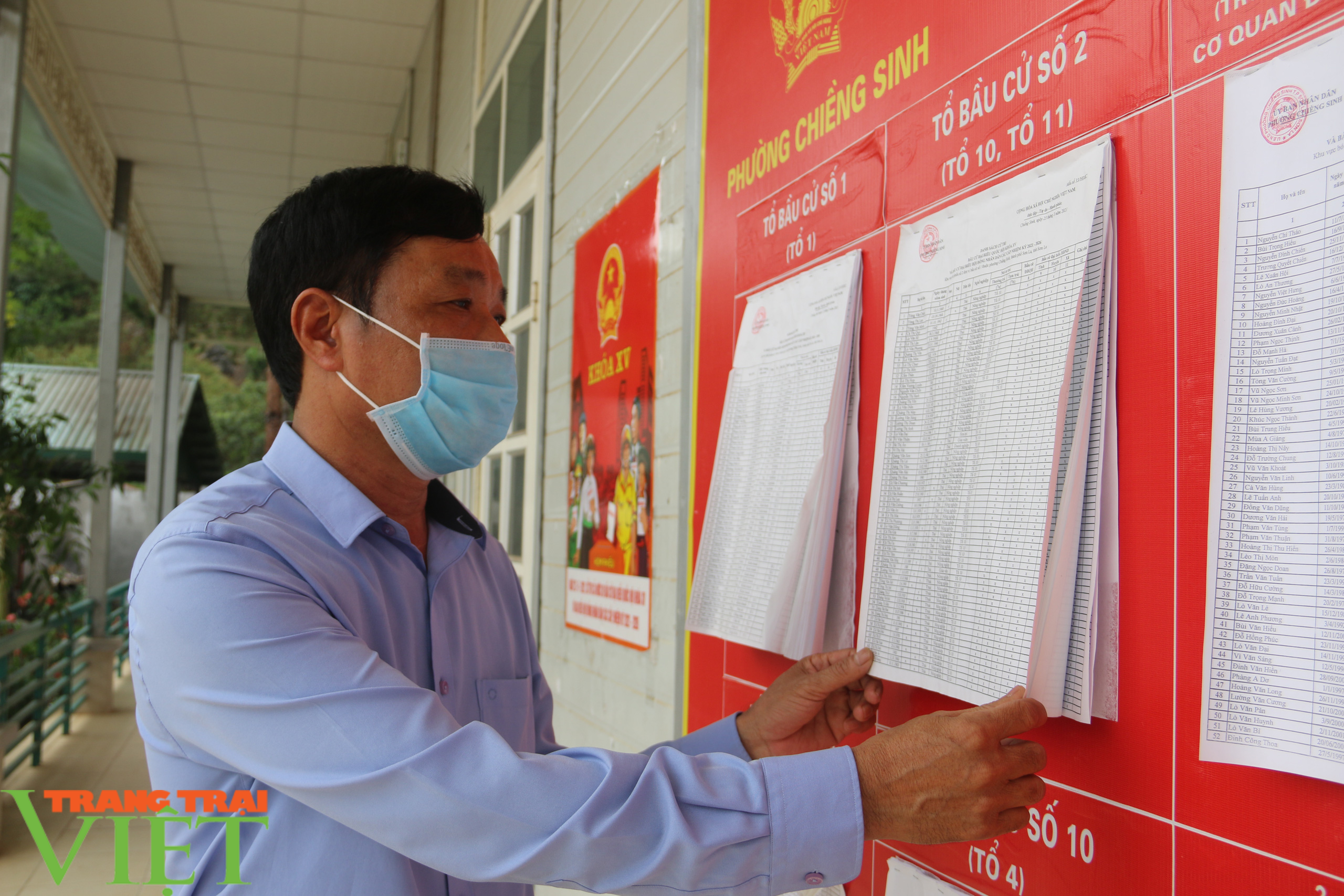 Thành phố Sơn La: Trang hoàng cờ hoa, băng rôn, khẩu hiệu trước ngày bầu cử - Ảnh 4.
