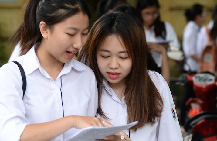 Hơn 10.000 học sinh Hà Nội được miễn thi Ngoại ngữ gồm những ai? - Ảnh 1.