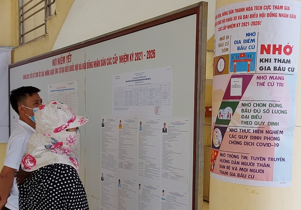 Hội Nông dân tỉnh Thanh Hoá tăng cường tuyên truyền trực quan về công tác bầu cử các cấp đến cơ sở - Ảnh 4.