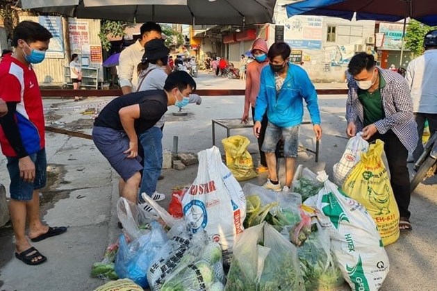 Công nhân, lao động vùng tâm dịch Covid -19 ở Bắc Giang được hỗ trợ những gì? - Ảnh 2.