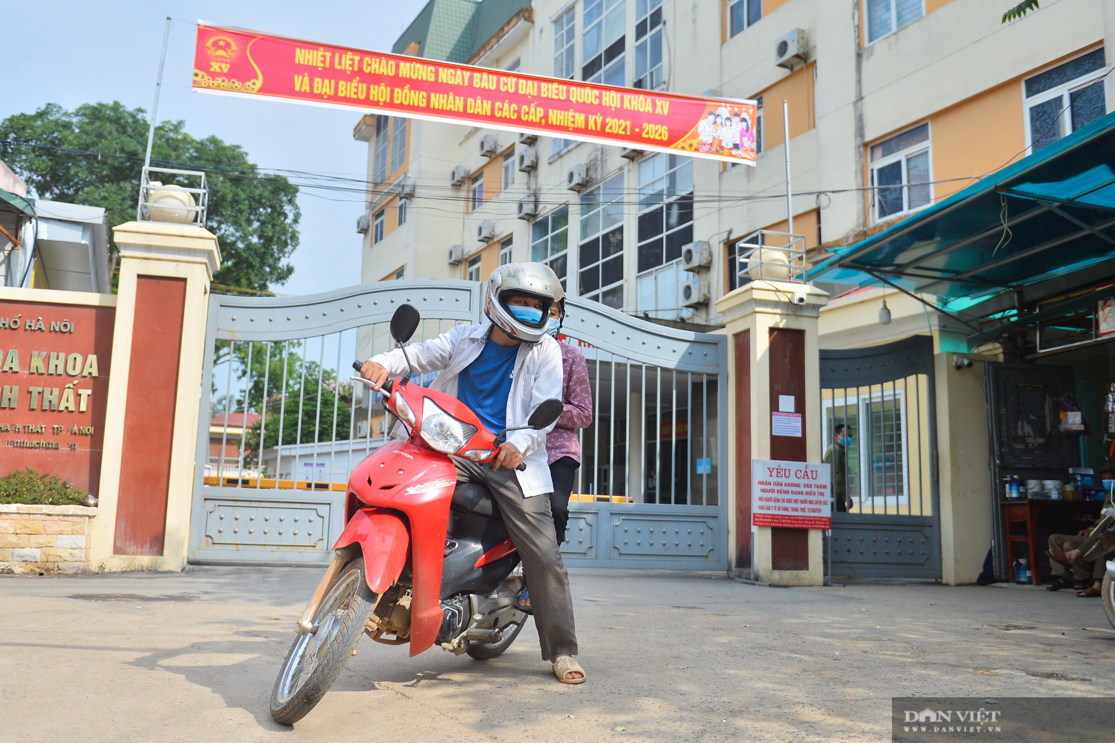 Một bệnh viện của Hà Nội ngừng tiếp bệnh nhân do có ca nhiễm Covid-19 mới - Ảnh 10.