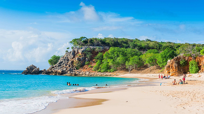 Du lịch Hè 2021: Các điểm đến “tránh đám đông” vùng Caribbea “lên ngôi” - Ảnh 4.