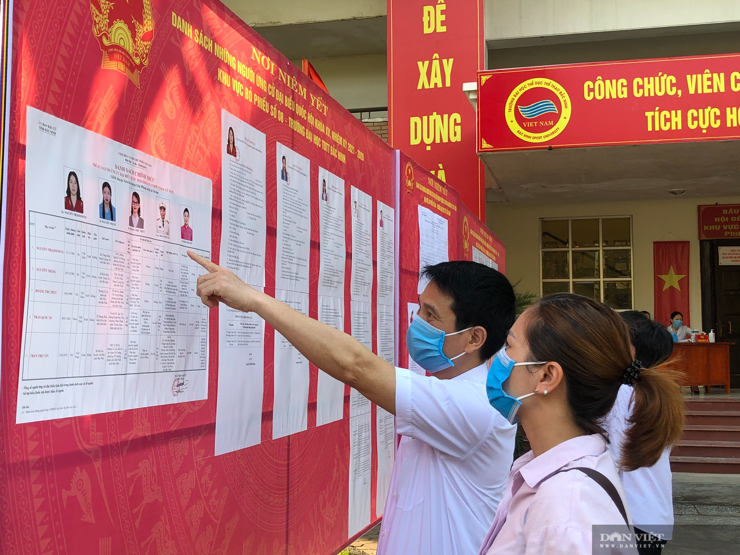 Bắc Ninh: Ngày bầu cử đặc biệt lịch sử trong khu cách ly Covid-19 - Ảnh 14.