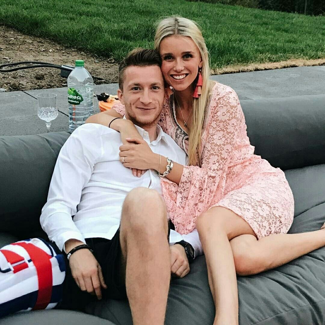 Chồng bỏ EURO 2020, vợ Marco Reus lấn sân sang... đua ngựa - Ảnh 2.
