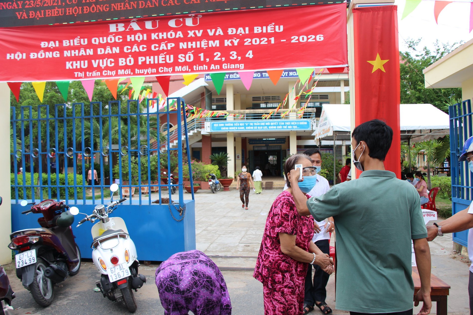 An Giang: Cử tri huyện Chợ Mới đặt nhiều kỳ vọng vào Phó Chủ tịch  Thường trực TƯ Hội Nông dân Việt Nam - Ảnh 1.