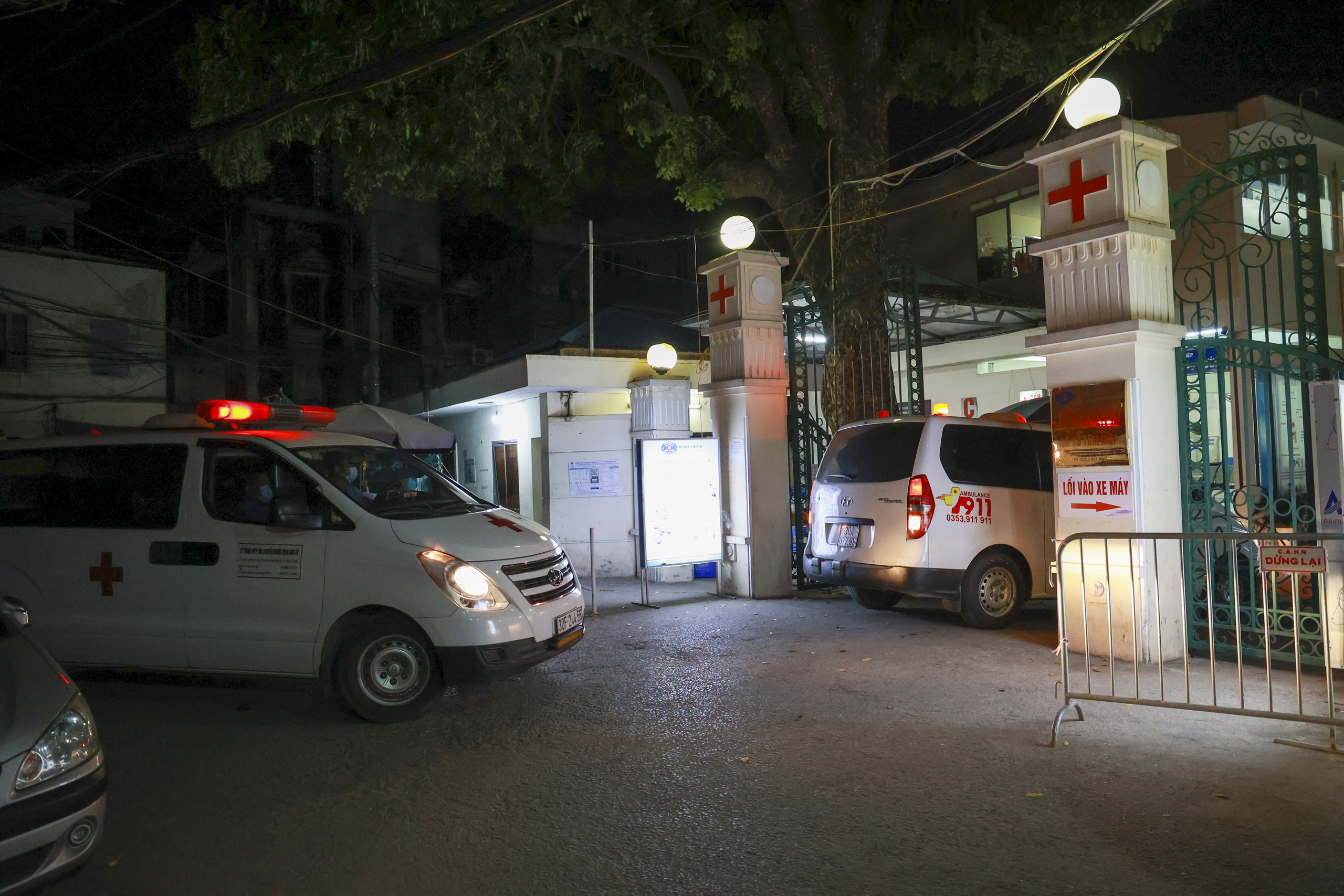 Bệnh viện K chính thức gỡ bỏ phong tỏa cơ sở Phan Chu Trinh và cơ sở Tam Hiệp - Ảnh 9.