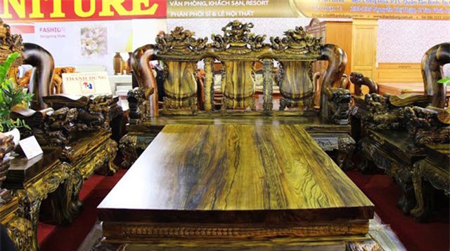 Những &quot;kiệt tác&quot; bàn ghế kỳ lân tiền tỷ được đại gia Việt ráo riết săn lùng - Ảnh 2.