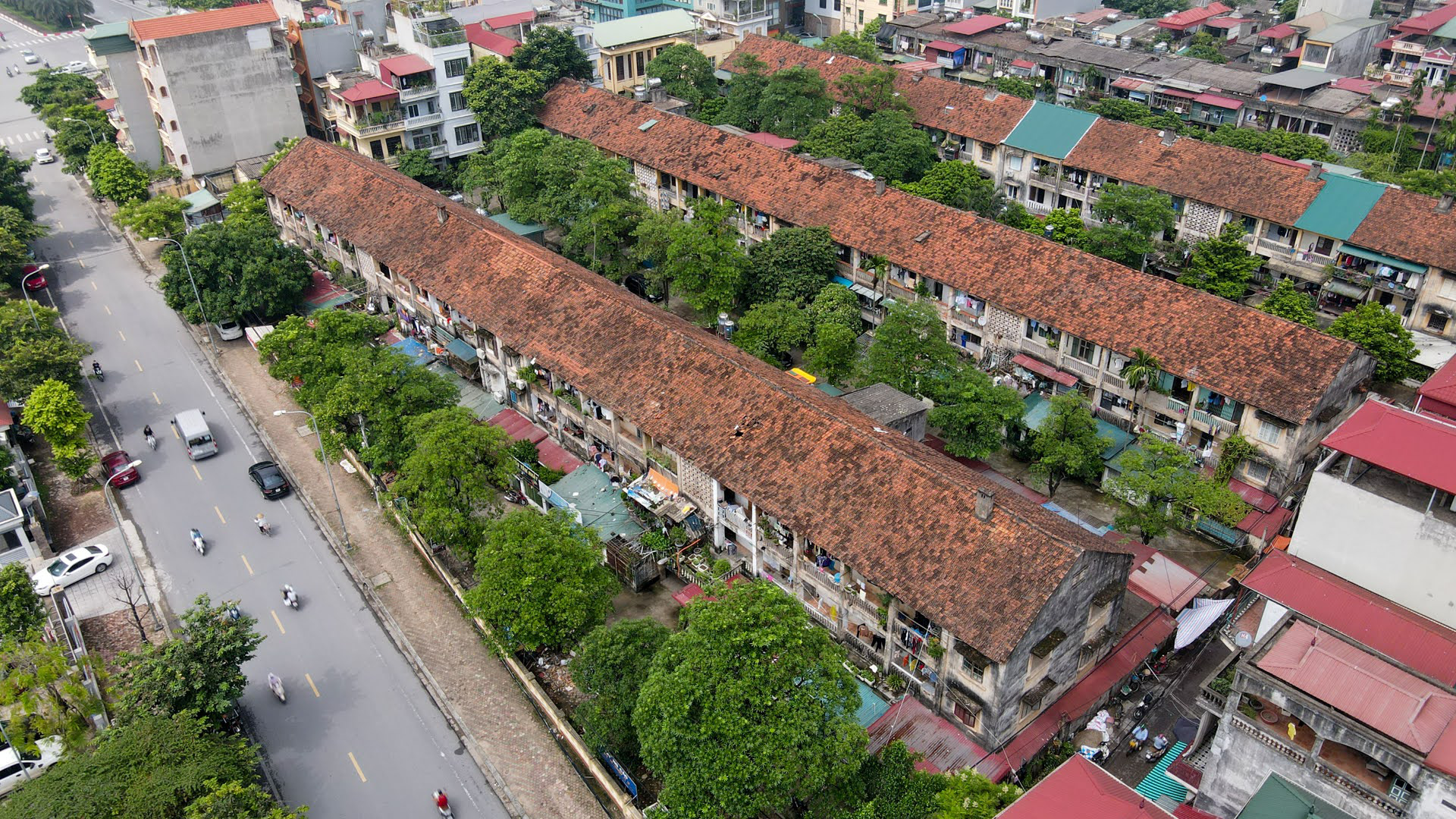 Cải tạo chung cư cũ: Sớm phá 'gọng kìm' lợi ích và tỉ lệ đồng thuận tuyệt đối - Ảnh 1.