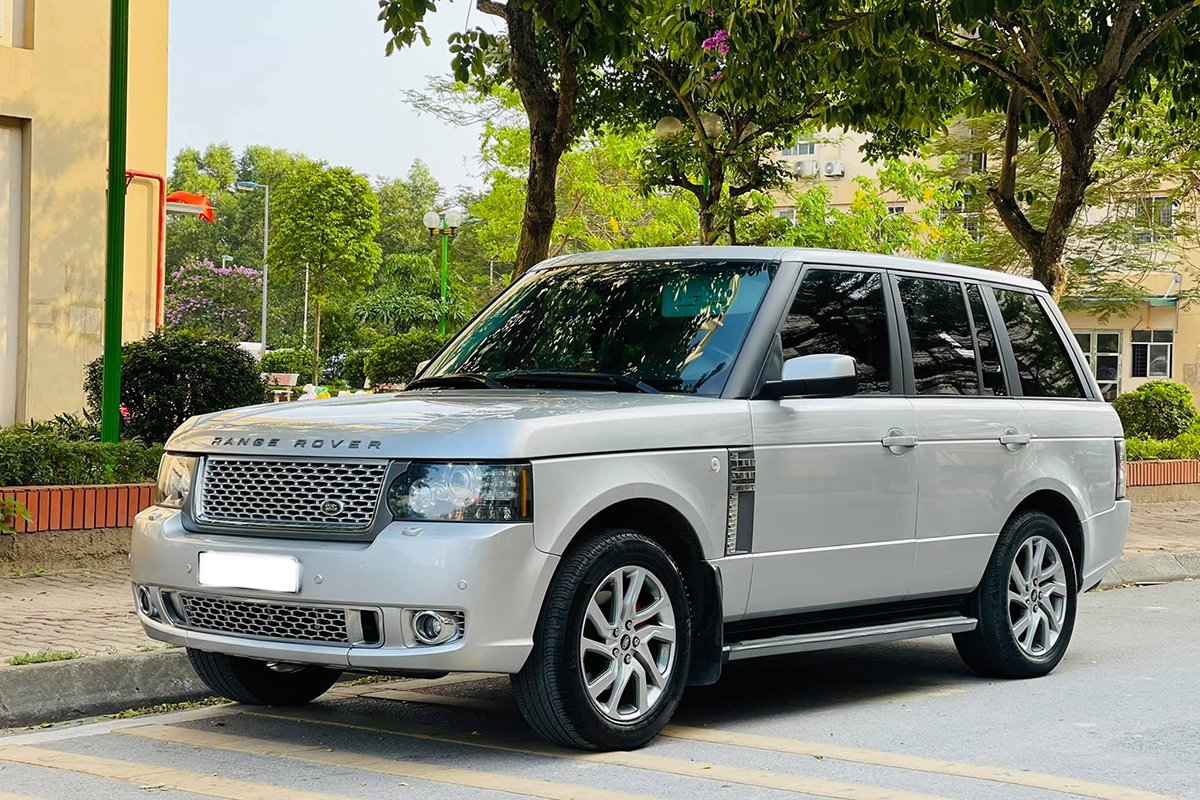 Range Rover sản xuất 15 năm, đẹp xuất sắc, giá bán ngỡ ngàng - Ảnh 1.