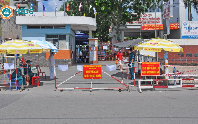 TP.HCM: Phong tỏa Bệnh viện quận Tân Phú do có ca nghi mắc Covid-19 liên quan đến Hội thánh truyền giáo Phục Hưng đến khám