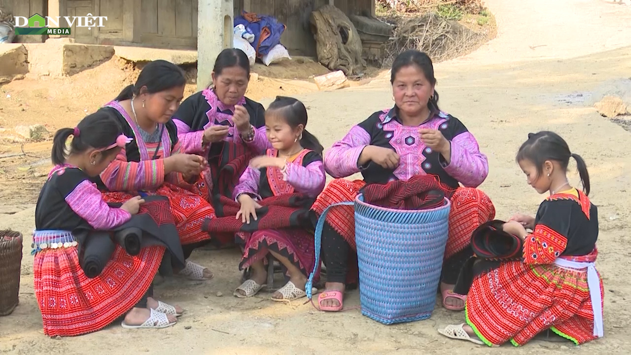 Làng “nguyên thủy” giữa vùng Tây Bắc ( Kỳ 2) tiềm năng lớn để phát triển du lịch - Ảnh 2.