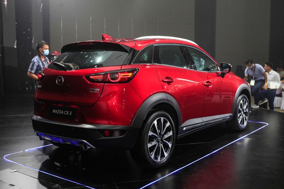 Mazda CX-3 đáng gờm nhưng Kia Seltos có &quot;vũ khí&quot; đặc biệt - Ảnh 2.