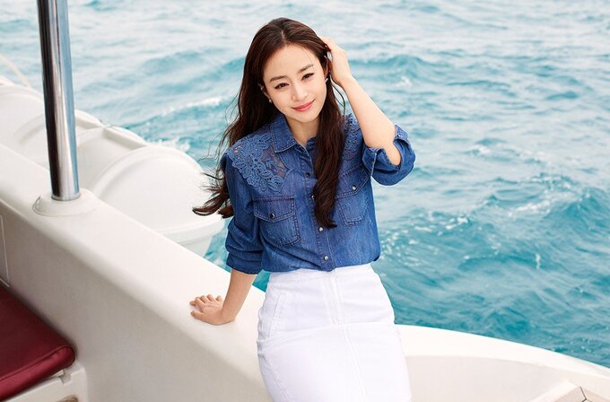 Kim Tae Hee rạng rỡ, tươi tắn không ngờ ở tuổi 41 - Ảnh 3.