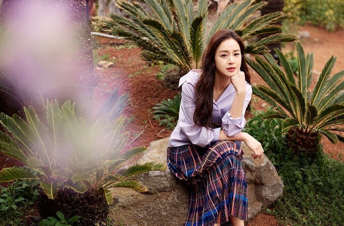 Kim Tae Hee rạng rỡ, tươi tắn không ngờ ở tuổi 41 - Ảnh 5.