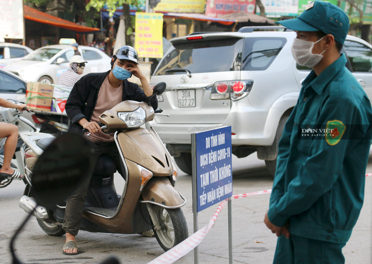 Ảnh: Chủ tịch Hà Nội xuống Bệnh viện K chỉ đạo khẩn công tác phong tỏa khi phát hiện nhiều ca Covid-19 - Ảnh 5.