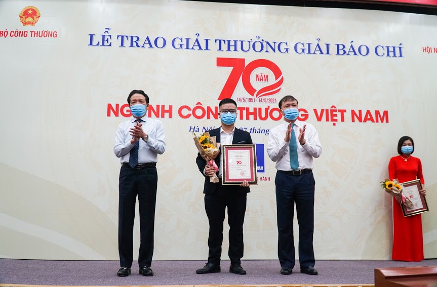 Báo Dân Việt đạt giải báo chí 70 năm ngành Công Thương - Ảnh 1.