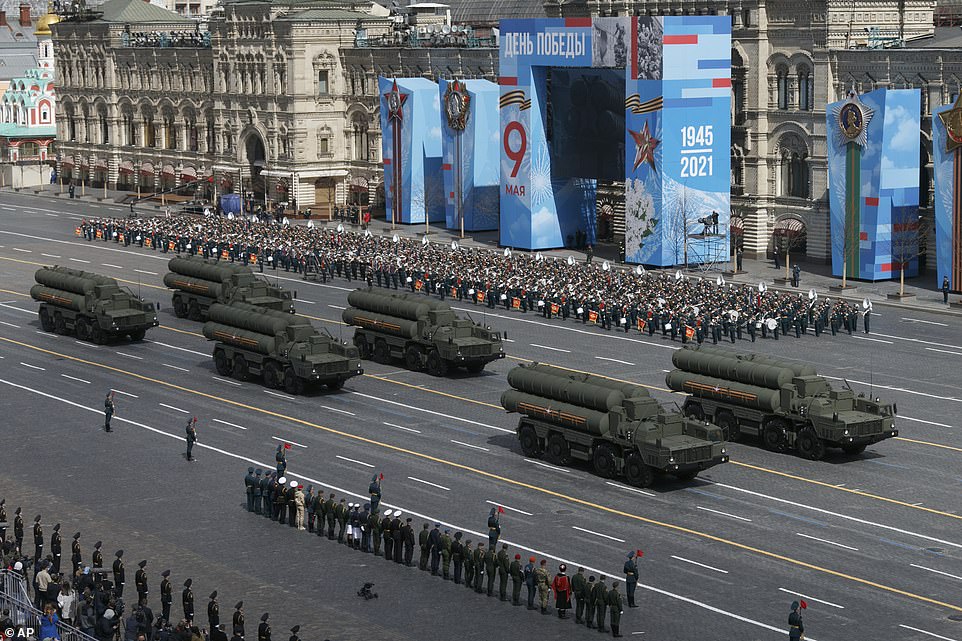 Nga khoe những vũ khí nguy hiểm nhất trong lễ duyệt binh kỷ niệm Ngày Chiến thắng  - Ảnh 3.