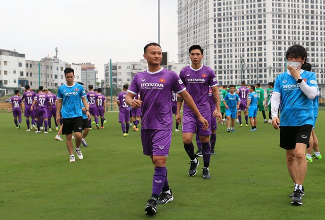 Quế Ngọc Hải &quot;lộ&quot; mục tiêu ĐT Việt Nam tại vòng loại World Cup - Ảnh 9.