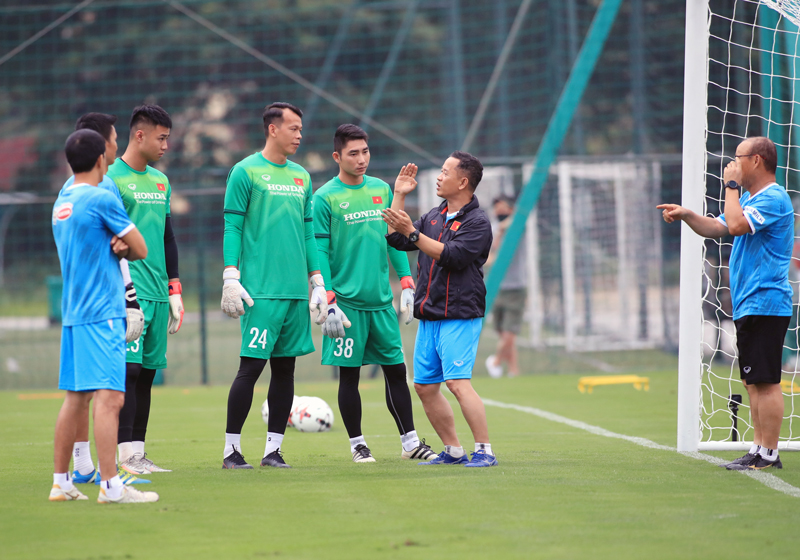 Quế Ngọc Hải &quot;lộ&quot; mục tiêu ĐT Việt Nam tại vòng loại World Cup - Ảnh 8.