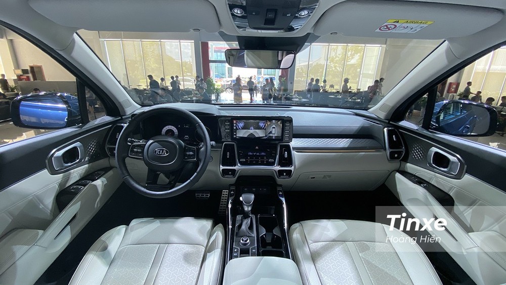 Hyundai Santa Fe 2021 so kè công nghệ đỉnh cao với Kia Sorento - Ảnh 4.