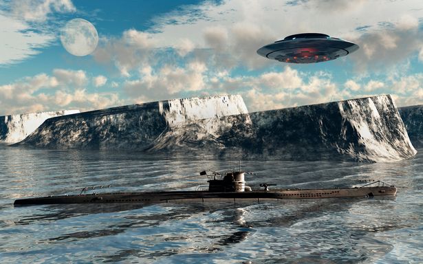 Phát hiện 'UFO kim loại' khổng lồ ở Nam Cực  - Ảnh 2.
