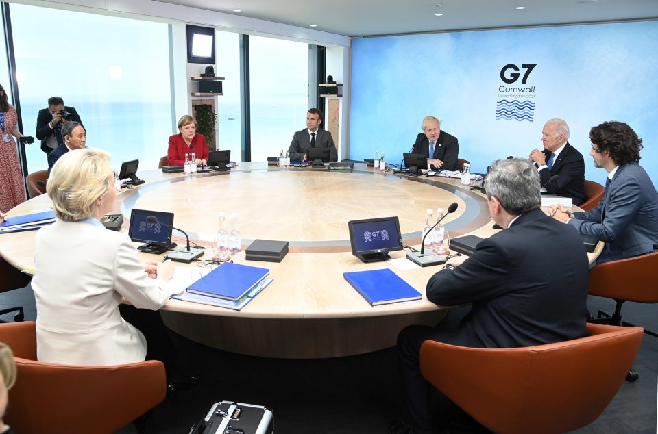 G7 thảo luận về kế hoạch 'vành đai và con đường xanh' để chống lại ảnh hưởng của Trung Quốc - Ảnh 1.