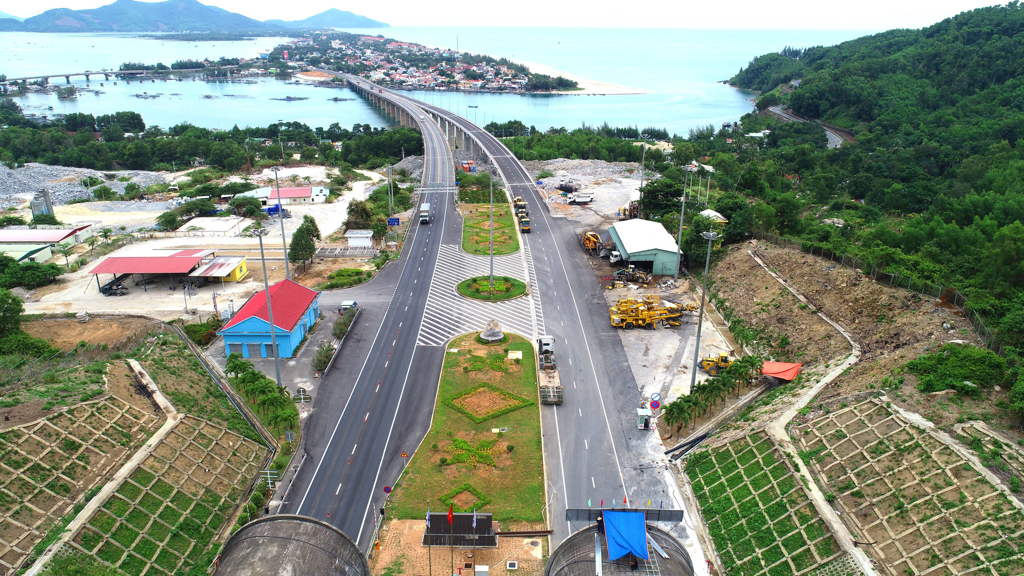 Không nản lòng trước bệnh dịch Covid-19 nhưng nạn tung tin thất thiệt sẽ đẩy nhà đầu tư vào đường cùng...   - Ảnh 1.