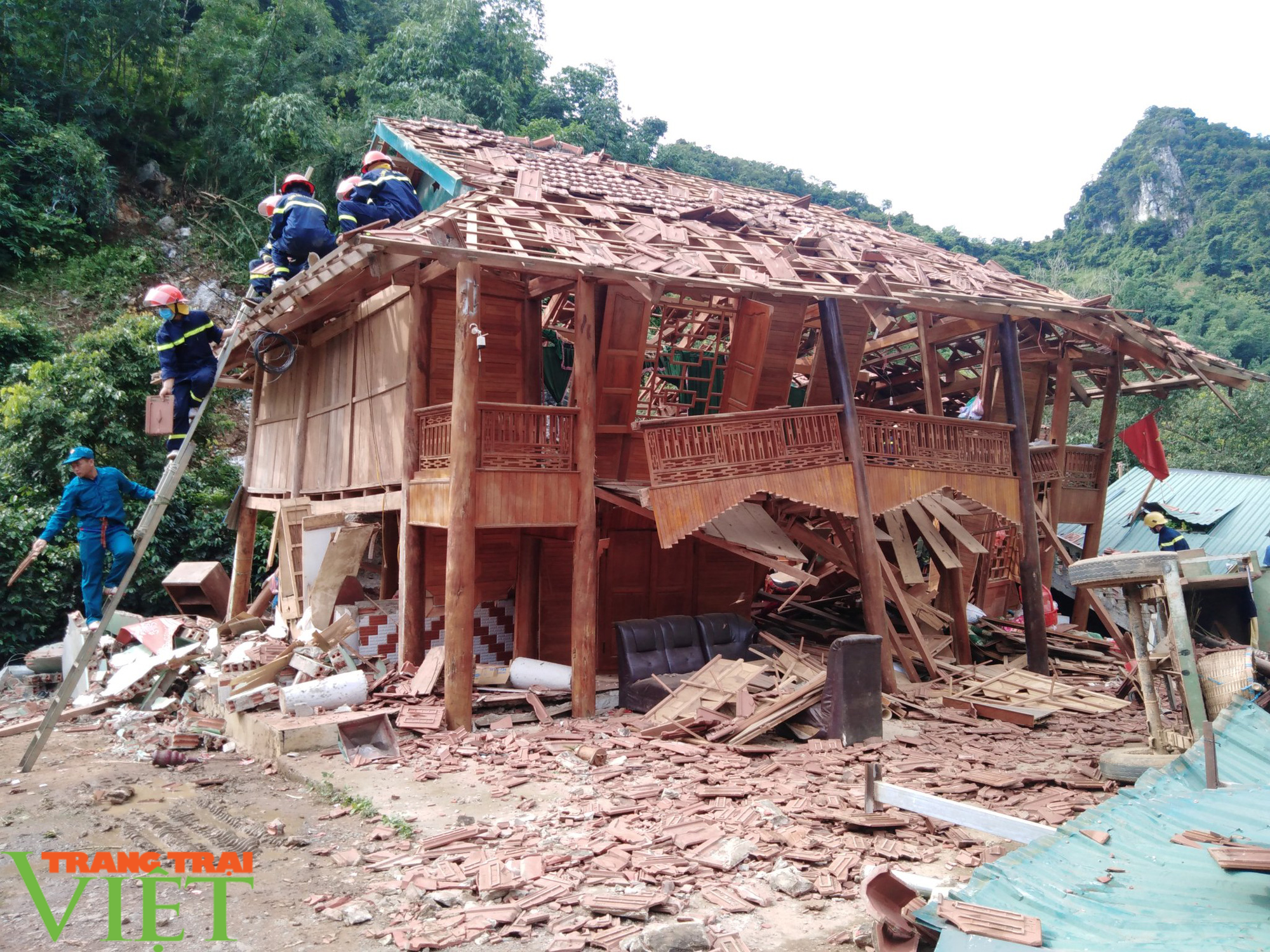 Thành phố Sơn La: Phòng chống nguy cơ đá lăn trước mùa mưa, lũ - Ảnh 1.