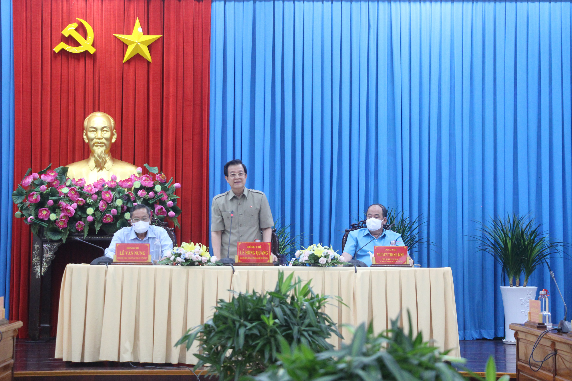 An Giang khuyến nghị người Campuchia gốc Việt đang sinh sống tại Campuchia tạm dừng di chuyển về Việt Nam - Ảnh 1.