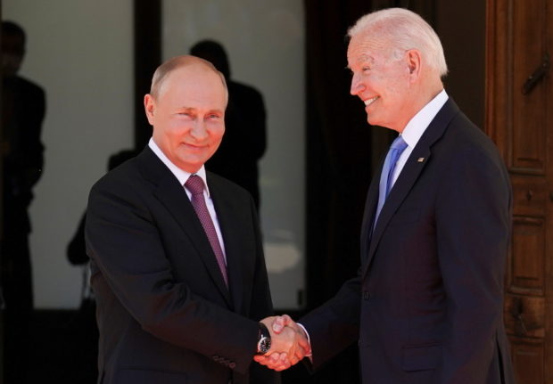 Những &quot;điểm nóng&quot; trong hội nghị thượng đỉnh giữa Biden và Putin - Ảnh 1.
