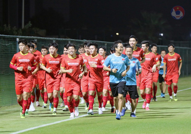 Bộ trưởng Bộ VHTT&DL gửi thư khen Đội tuyển Việt Nam về thành tích vang dội ở World Cup 2022 - Ảnh 1.