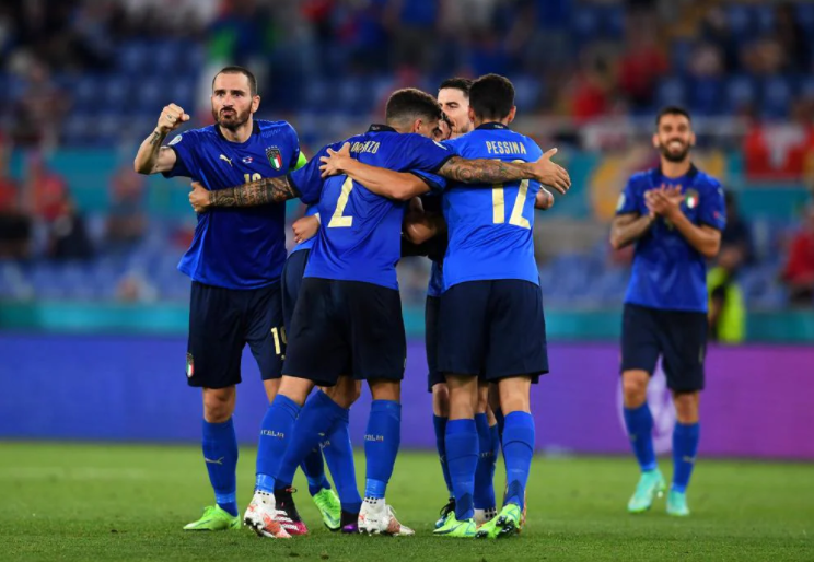 Soi kèo, tỷ lệ cược Italia vs Xứ Wales: Dắt tay nhau đi tiếp - Ảnh 1.