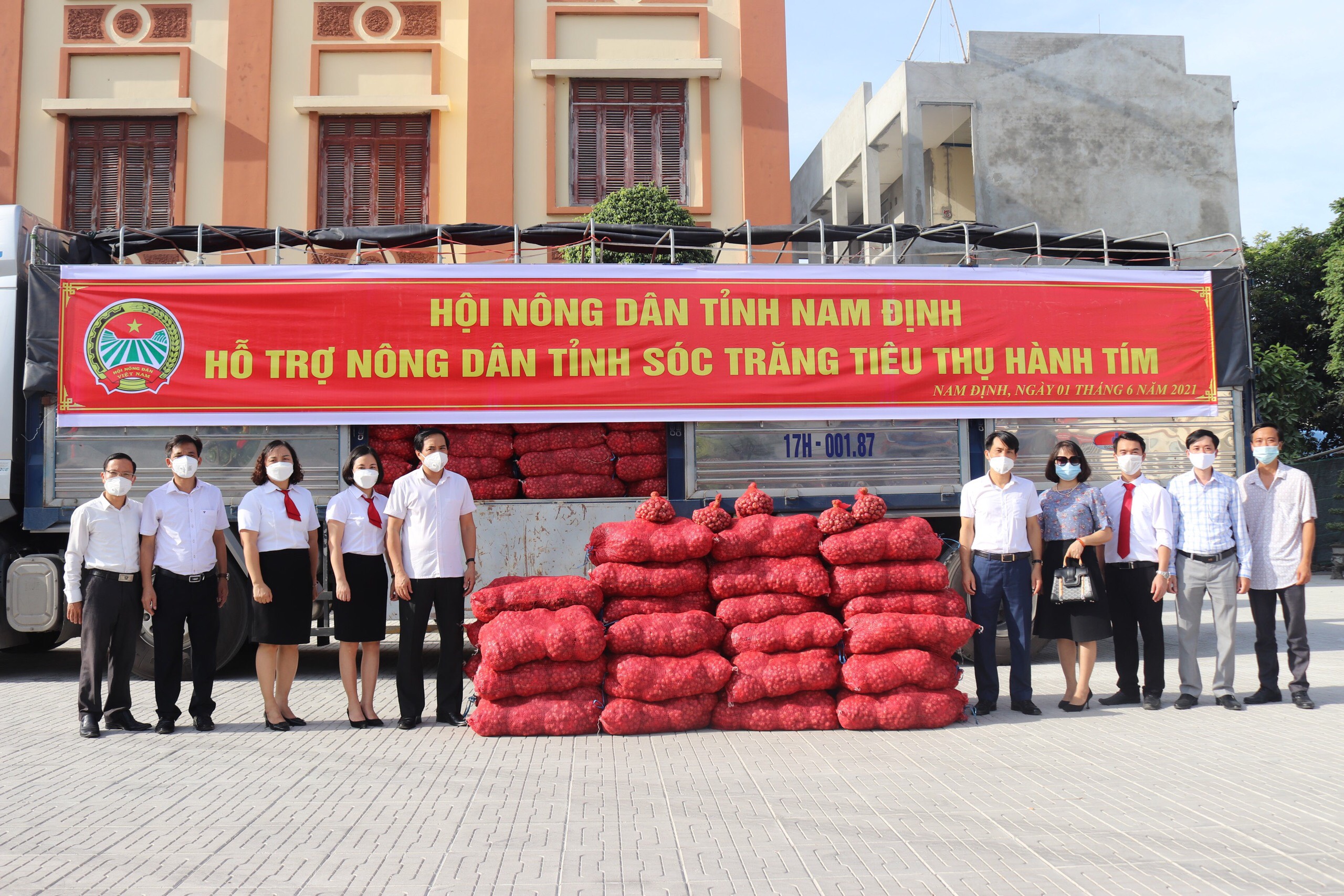 Hội Nông dân Nam Định mua ủng hộ 14 tấn hành tóm Sóc Trăng rồi bán đi đâu mà hết sạch? - Ảnh 3.