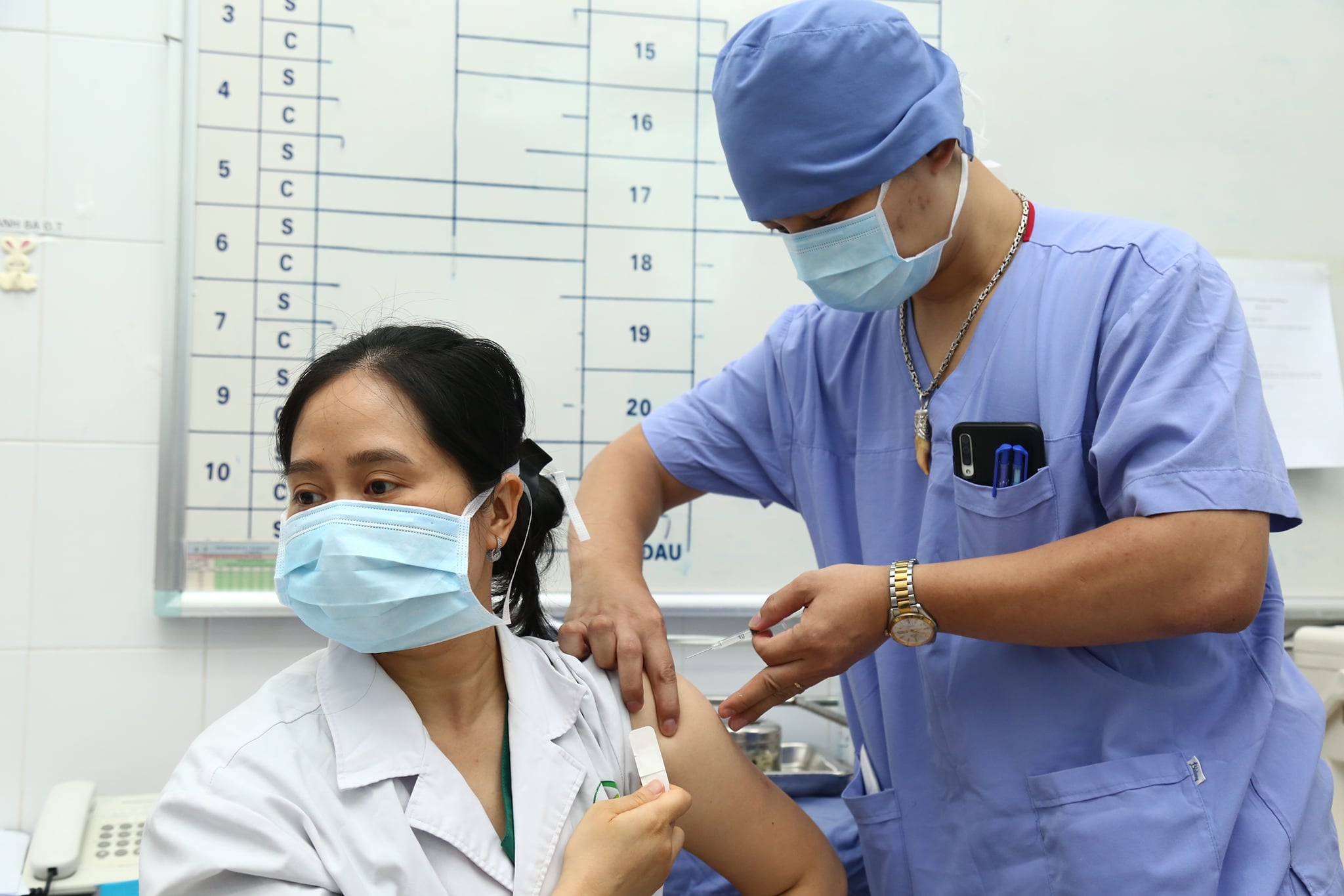 Nga đồng ý cung ứng 20 triệu liều vắc xin Covid-19 Spunik cho Việt Nam trong năm 2021 - Ảnh 3.