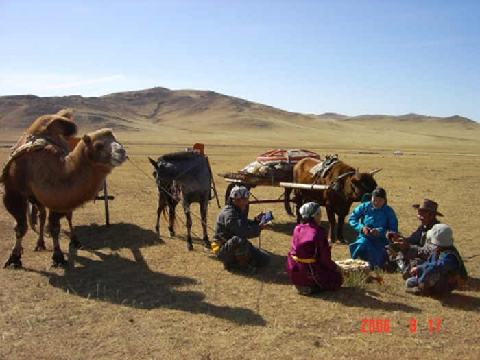 Sa mạc Tengger hấp dẫn du khách bằng thế mạnh du lịch phiêu lưu mạo hiểm - Ảnh 3.